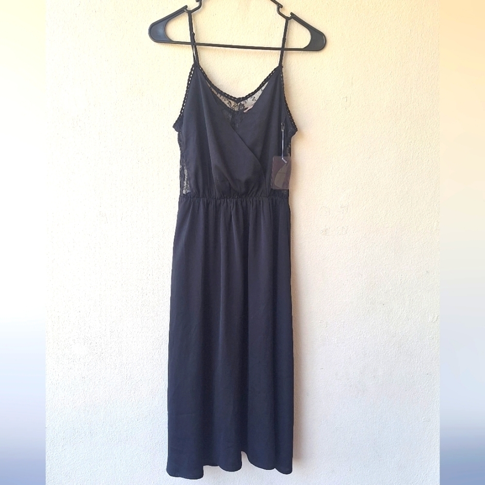 Forever 21 Black Midi V Neck Adjustable Strap Women's Dress Size XS NWT